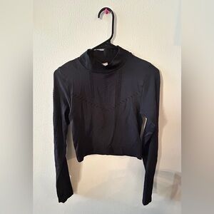 Old Navy Black Fitted Crop Top for Workout